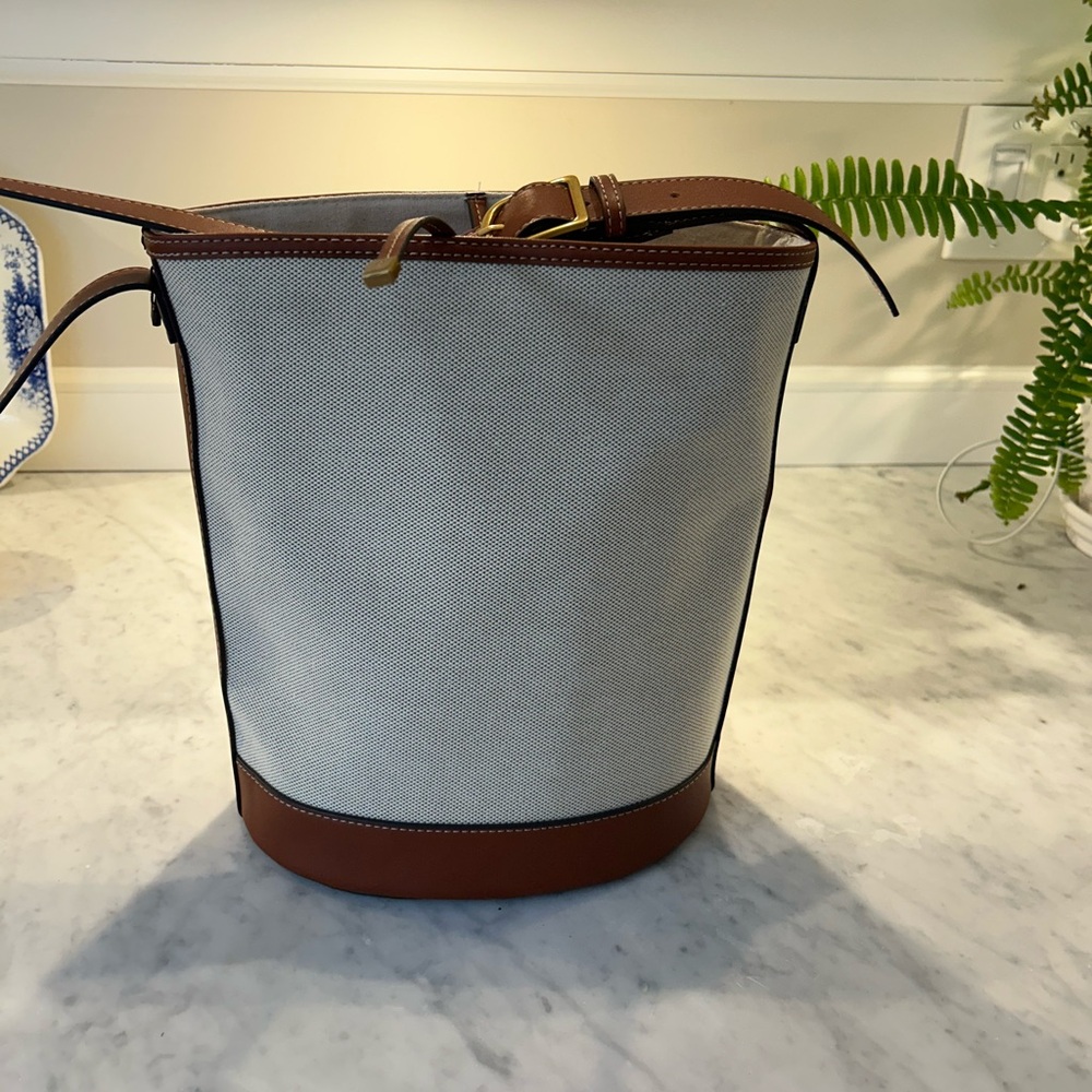 New Mango Bucket Bag